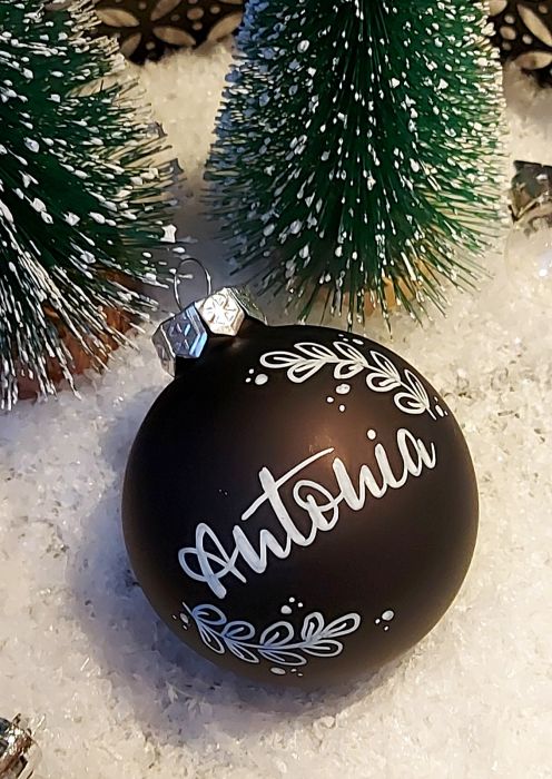 Weihnachtskugel Glas - schwarz matt mit Ranke und weißer Schrift  (Durchmesser 6 cm)