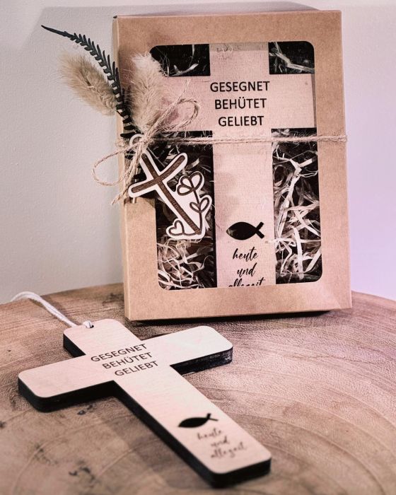 Kreuz GESEGNET BEHÜTET GELIEBT - heute und allezeit