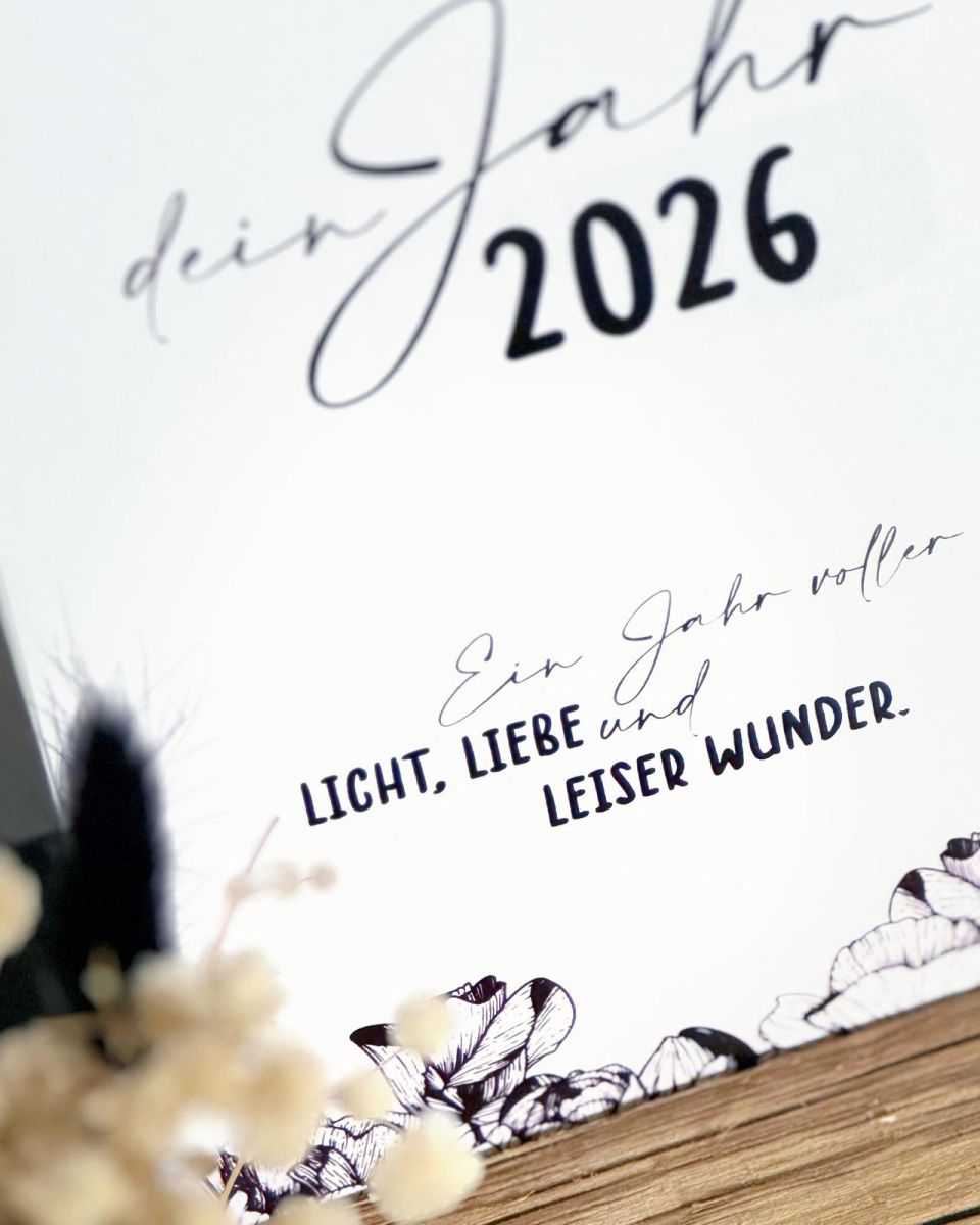 Kalender auf Altholz